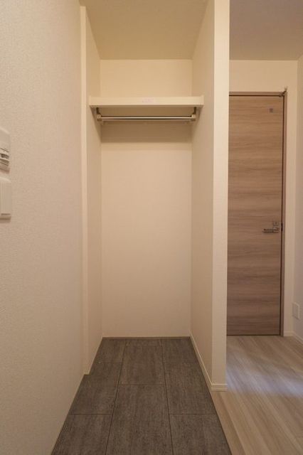 D-ROOM福住 A棟 302 玄関