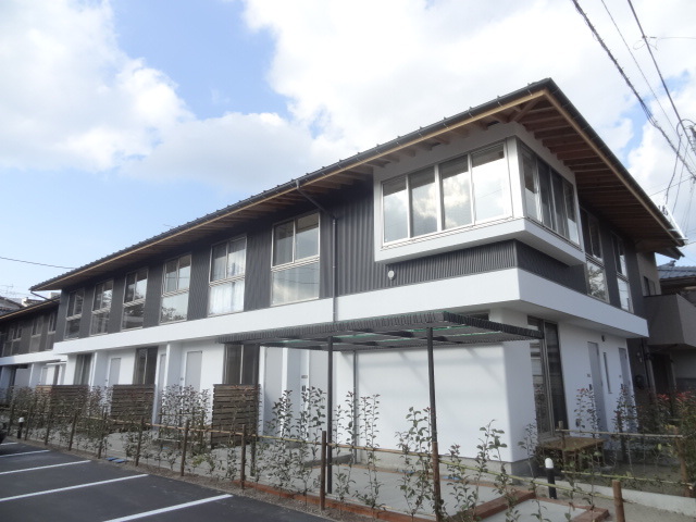 Ａｐａｒｔｍｅｎｔ十三 105 外観