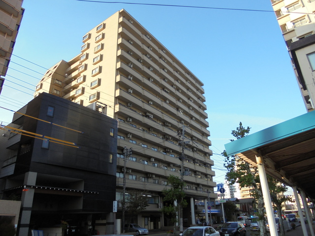 リバーヴュー長岡 306 外観