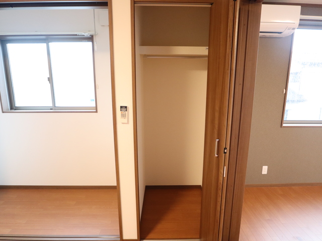ヒルズ聖籠Ⅰ 205 収納