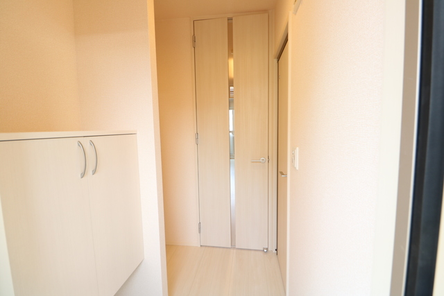 スターブル　居住部 205 玄関