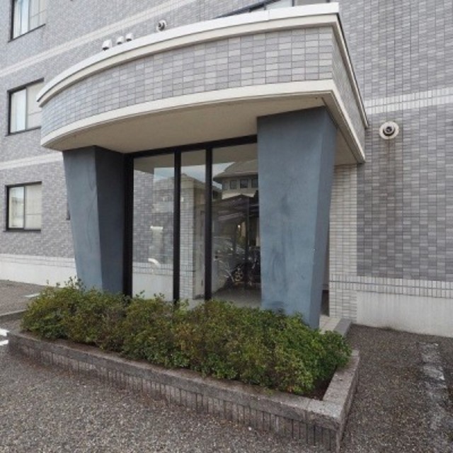 ピュアライフ黄金 101 玄関