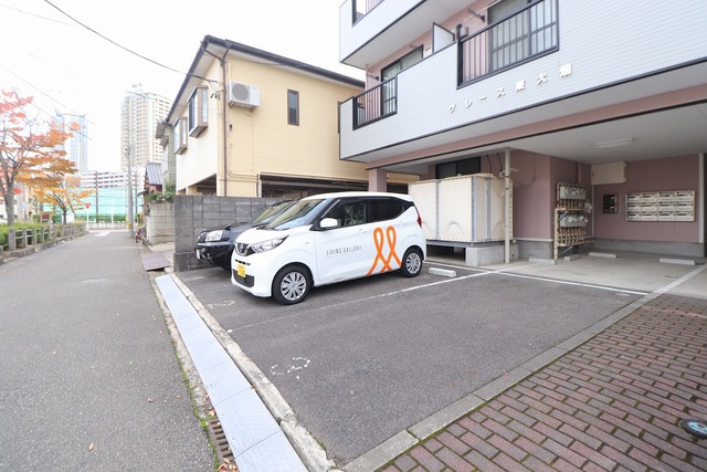 グレース東大畑 107 駐車場