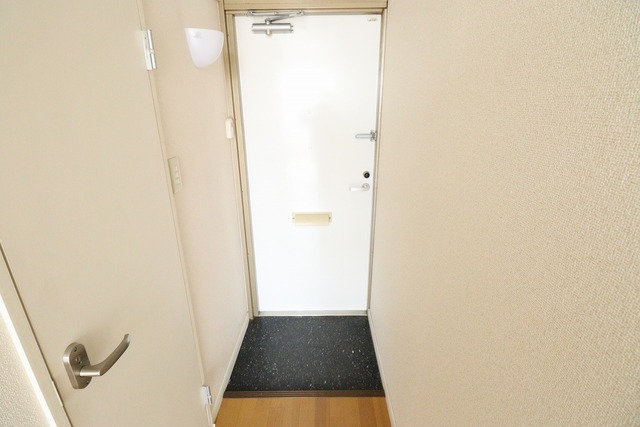 アルプスU 101 玄関