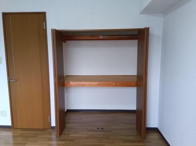 アバンウェル細貝 401 収納