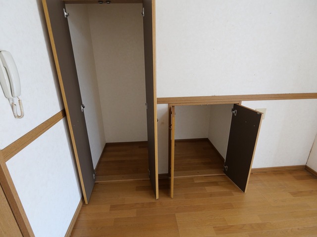 アトラクティブシェルター 1 収納