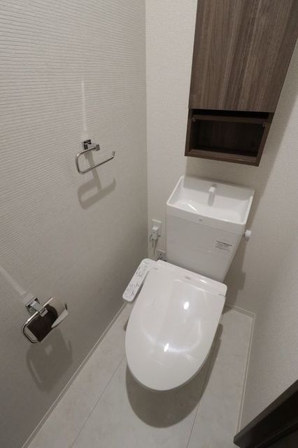 D-ROOM福住 Ｂ棟 203 トイレ