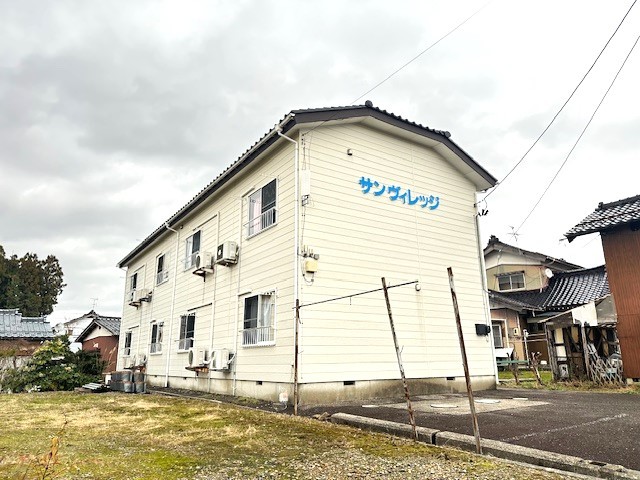 サンヴィレッジ 201 外観