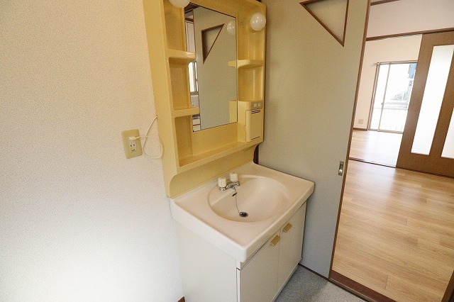 ベリエ 101 洗面所