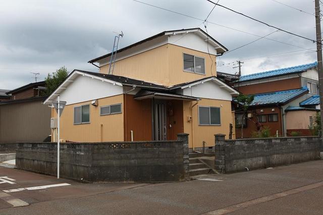 見附市昭和町１丁目貸家