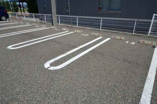 グレースパート２　Ⅱ 101 駐車場