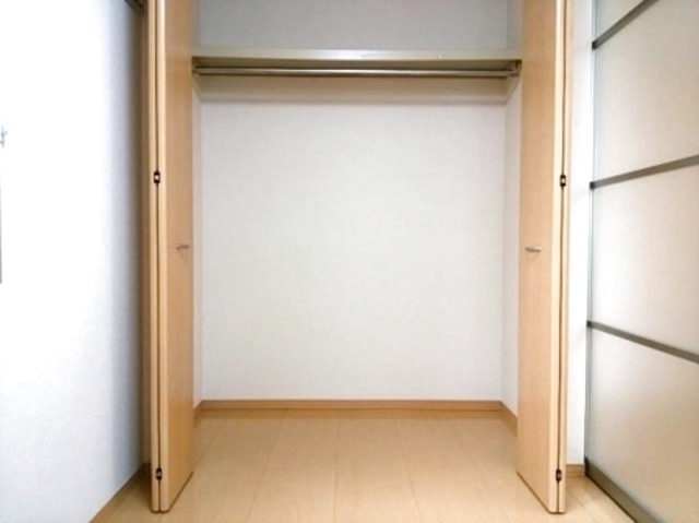 セジュール土合 105 収納