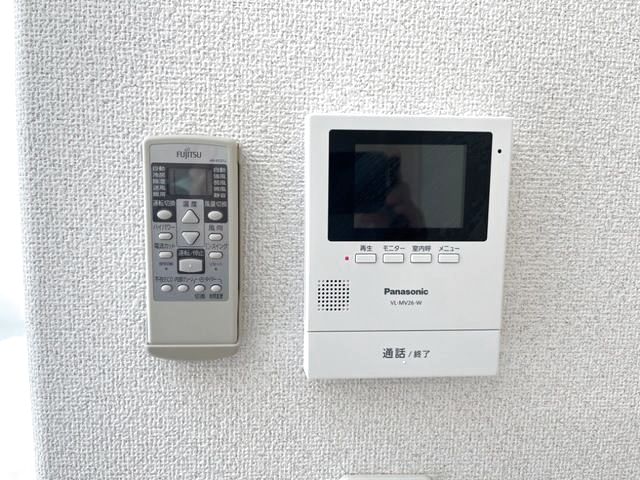 フォーエバー　クローバー　イリデッセント 0202 セキュリティ