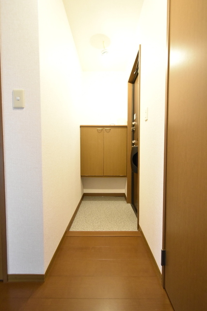 アルクール　D 101 玄関
