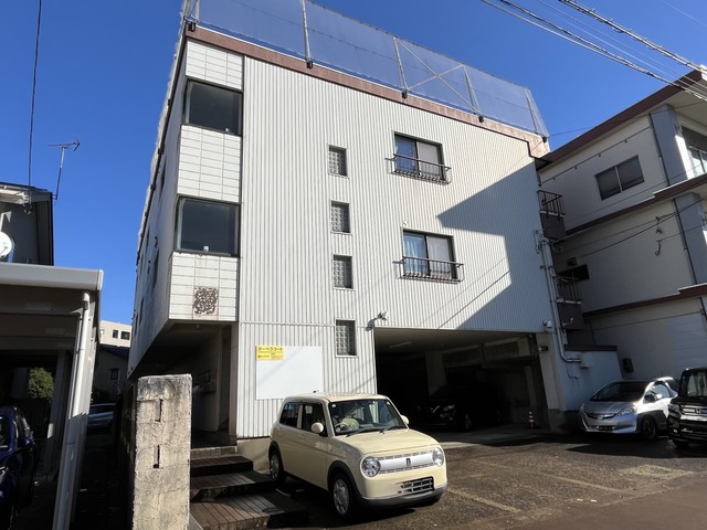 ガーベラコート 101 外観