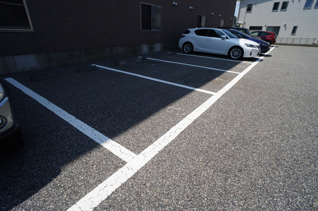 プライムステージ 307 駐車場