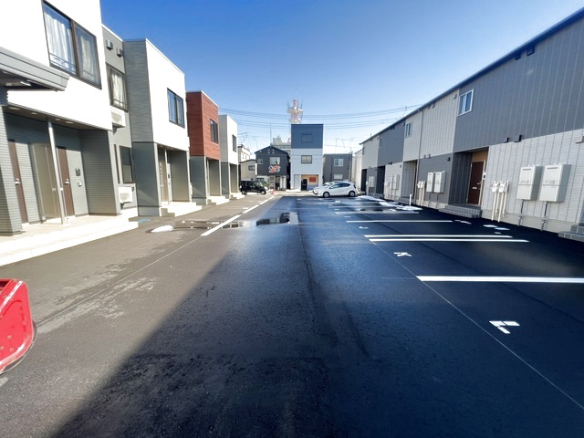 マリーナ 203 駐車場