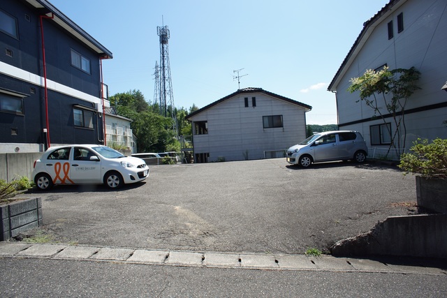 Ａｒｋ Ｈｉｌｌ 102 駐車場