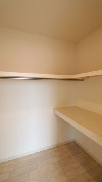 ＲＥＳＩＤＥＮＣＥ Ｈｉｌｌ Ｅａｓｔ河渡 103 収納