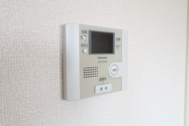 レジデンシィズ東城　Ｅａｓｔ 203 セキュリティ