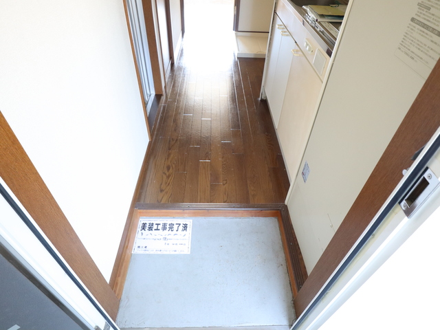 アクシス６ 208 玄関