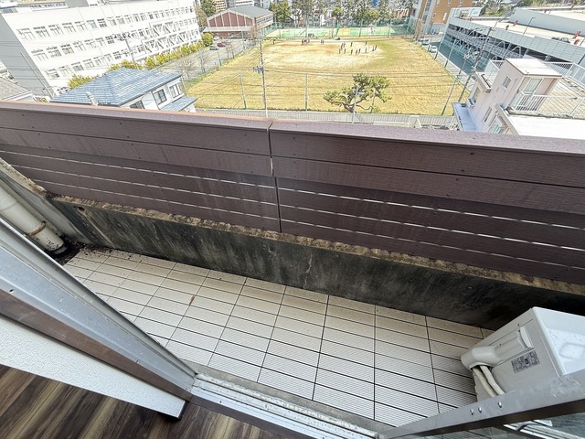 旭ハウス 5C バルコニー