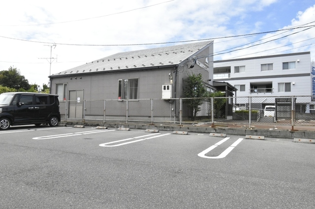 ＥＴＥＲＮＡ ＥＡＳＴ 201 駐車場