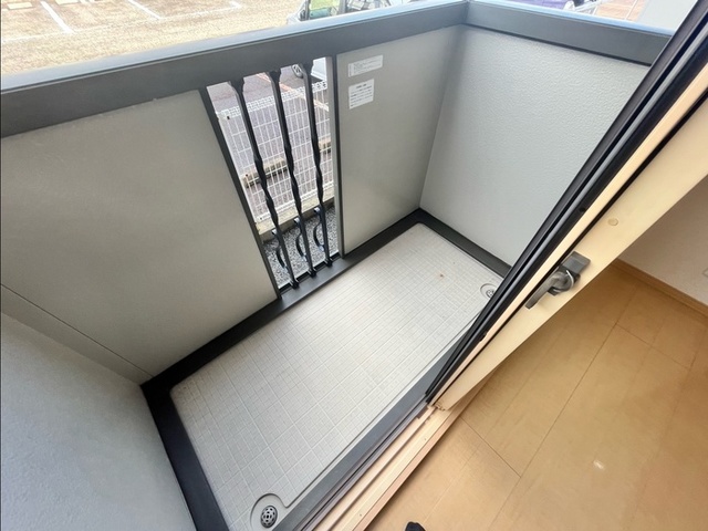 エミグランド　Ｃ 102 バルコニー