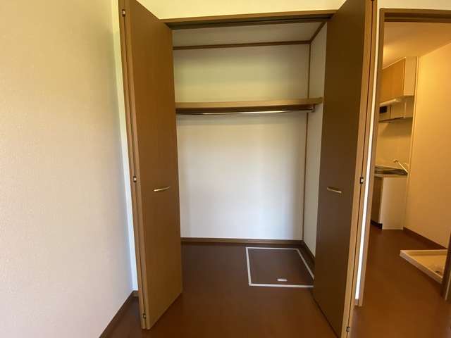 サンシャインＡ 202 収納