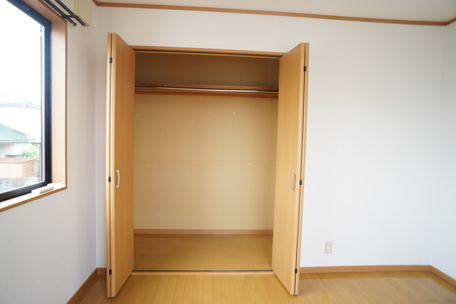プチメゾンサンライト A 収納