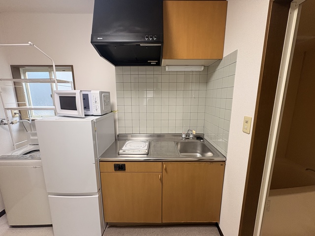 ビバリーヒルズⅥ 101 キッチン