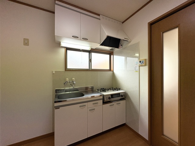 コスモビレッジ松浜新町 201 キッチン
