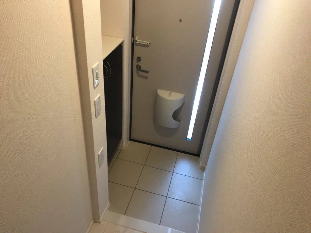 グランツ 202 玄関