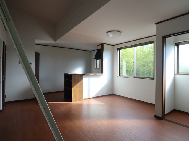 ヒルズ聖籠 Duplex 102 リビング