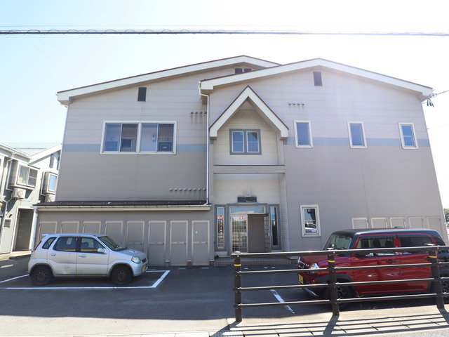 ツインピア舟入Ⅱ 107 駐車場