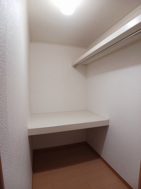 フィオーレ 202 収納