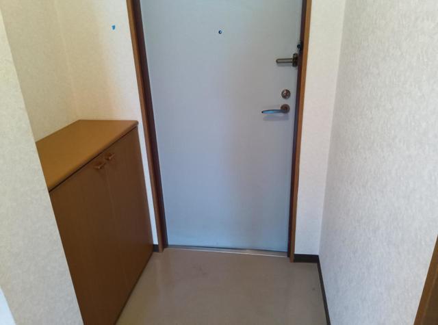 アバンウェル細貝 401 玄関