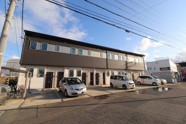 Ｃｏｍｍｏｎ関屋大川前 Ａ棟 105 駐車場
