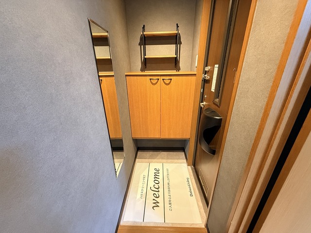 スクエア 101 玄関