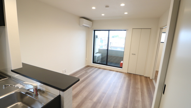 Common北葉町 306 リビング