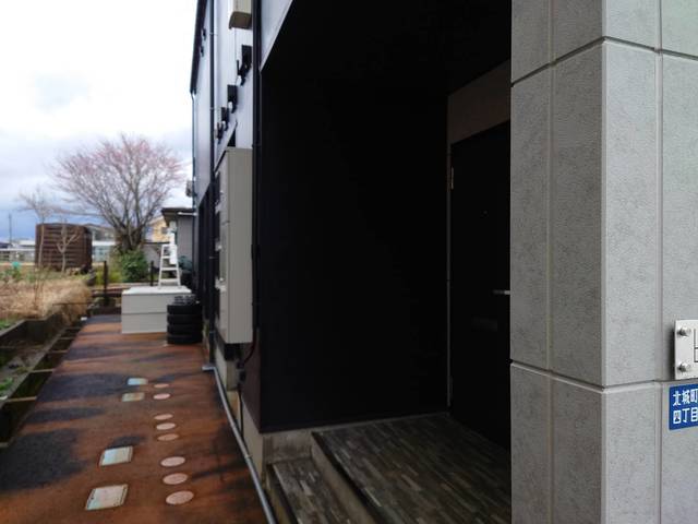 コンフォート北城町 F 玄関