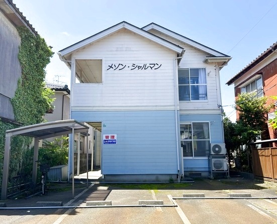 メゾンシャルマン 202 外観