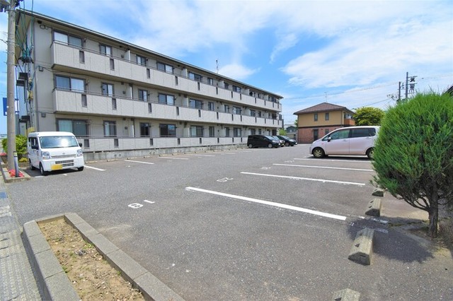 セジュールコスモス 307 駐車場