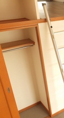 レオパレスサニーコート 205 収納