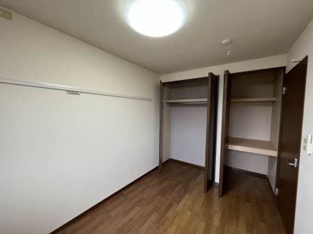フォーレスＭ 202 収納