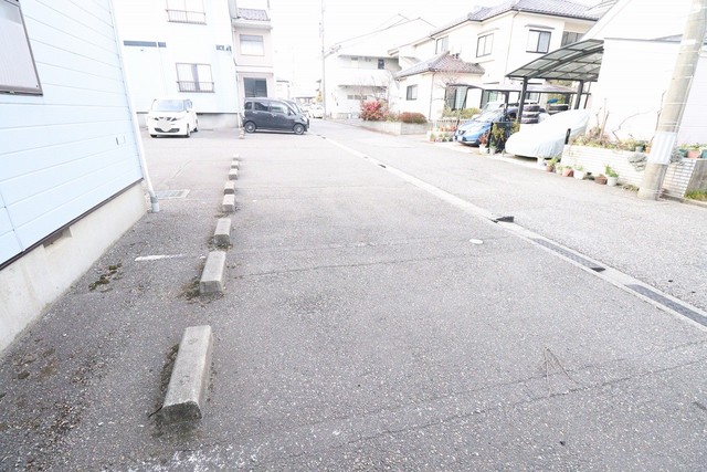 アコーダンス松田A 1-6 駐車場