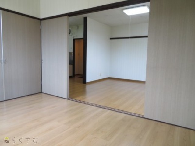 ハイツＩ Ｍ 202 リビング