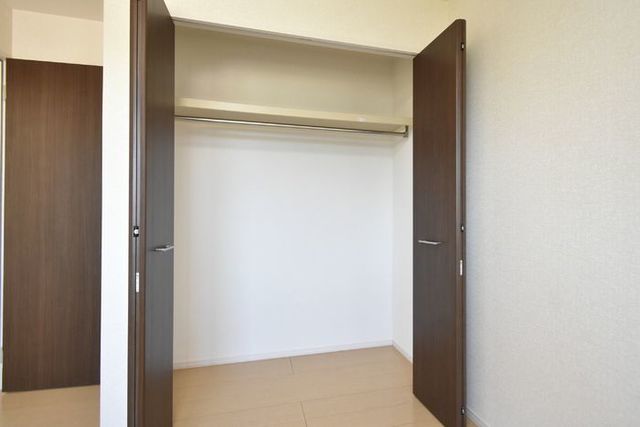神道寺メゾネット 0 収納