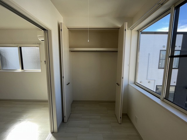 Ｌｕｘ（ラックス）B棟 205 収納