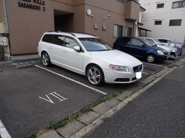 グリーンヒルズ笹口Ⅱ 105 駐車場